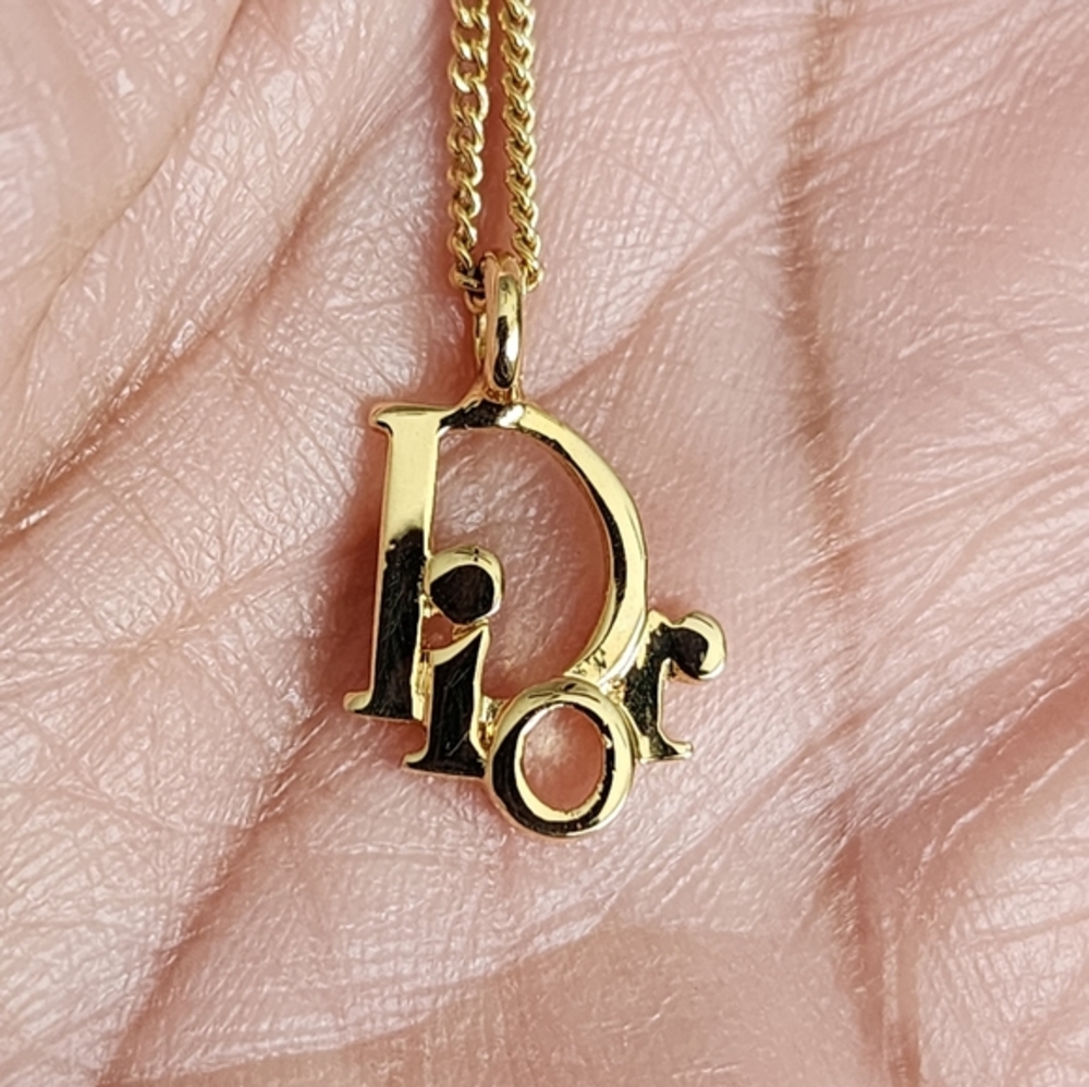 DIOR NECKLACE - Picture 7 of 7